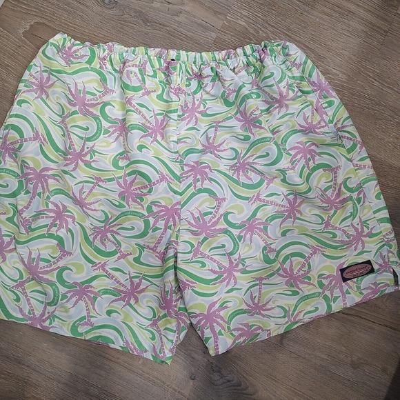 Vineyard Vines Palm Tree‎ And Waves Trunks Mens Size 2XL Lavender And Greens - Picture 1 of 8